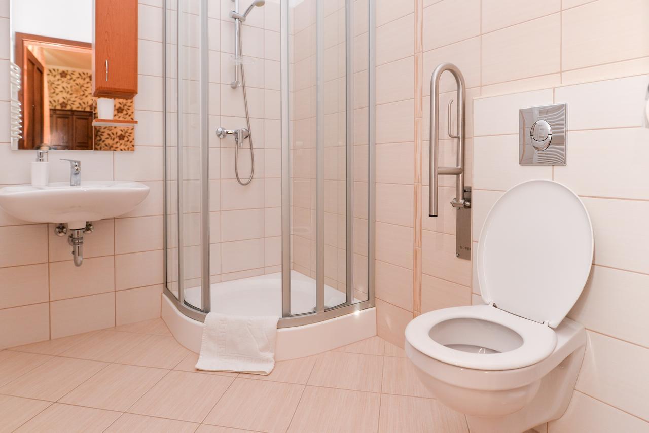 Althaus Vendeghaz Hotel Nemetker Екстериор снимка